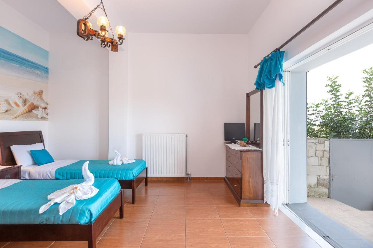 Ekaterini Vip Villa Plaka  Exteriör bild
