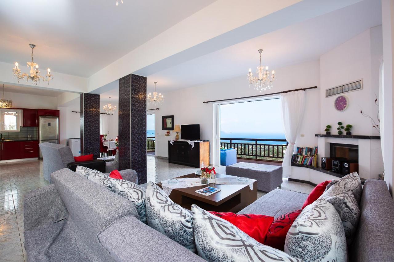 Ekaterini Vip Villa Plaka  Exteriör bild