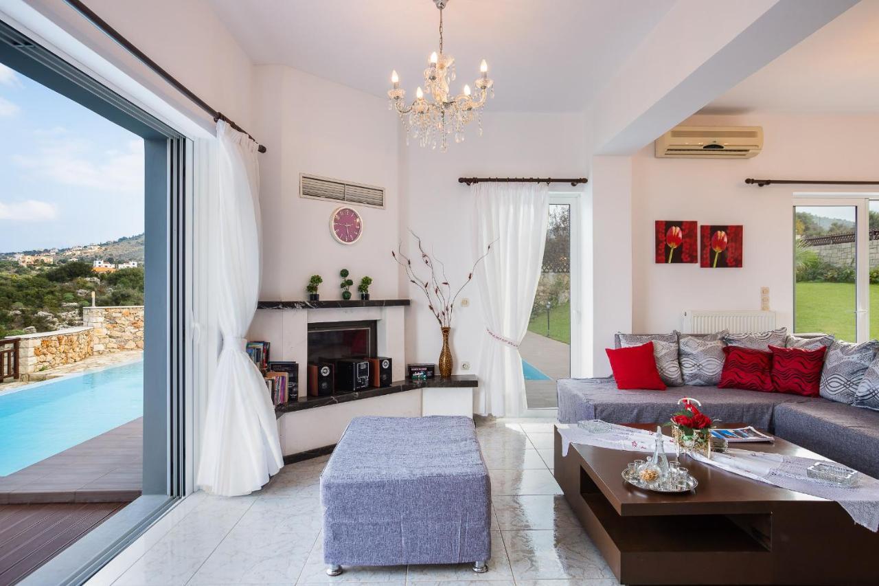 Ekaterini Vip Villa Plaka  Exteriör bild