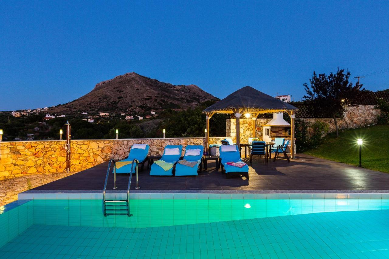 Ekaterini Vip Villa Plaka  Exteriör bild