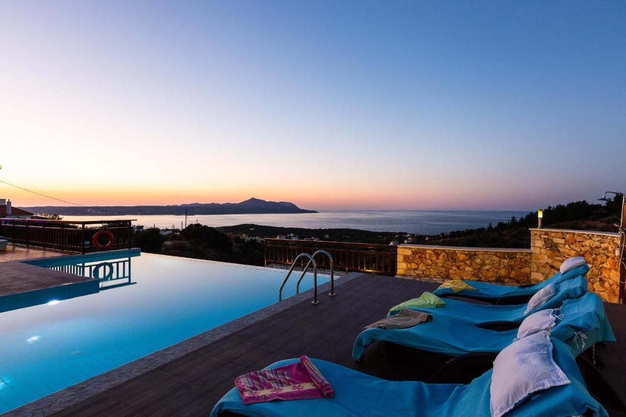 Ekaterini Vip Villa Plaka  Exteriör bild